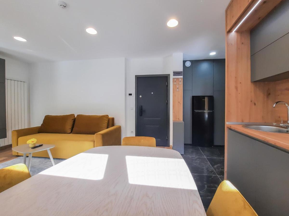 Royal Maison Apartments Kluż-Napoka Zewnętrze zdjęcie